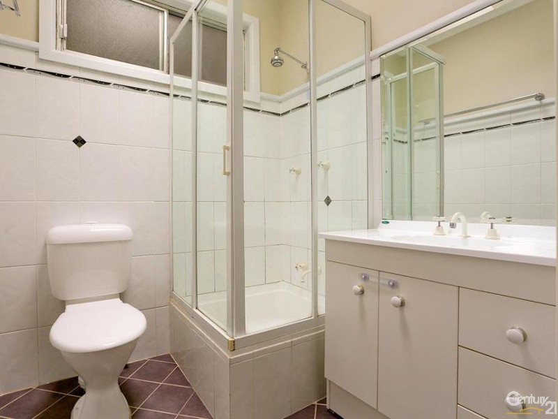 42 Grantham Road, Seven Hills NSW 2147