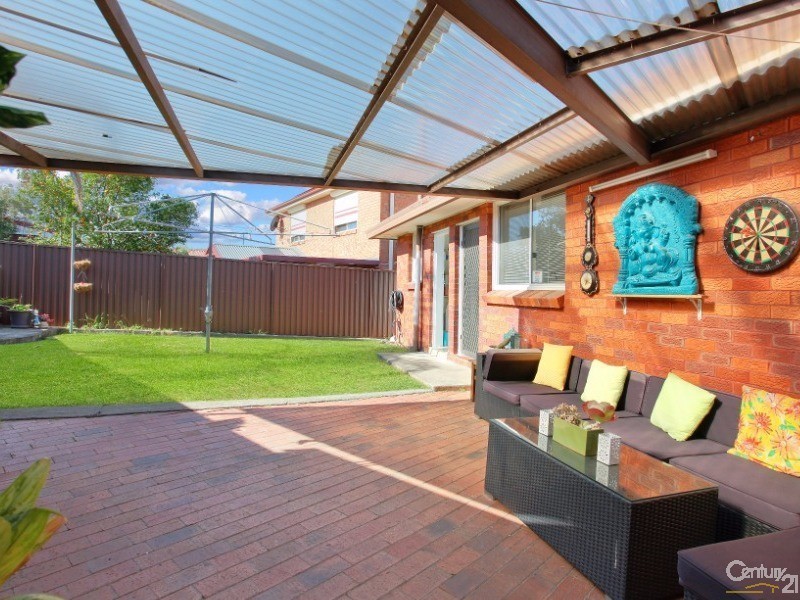 146 Lucretia Road, Seven Hills NSW 2147