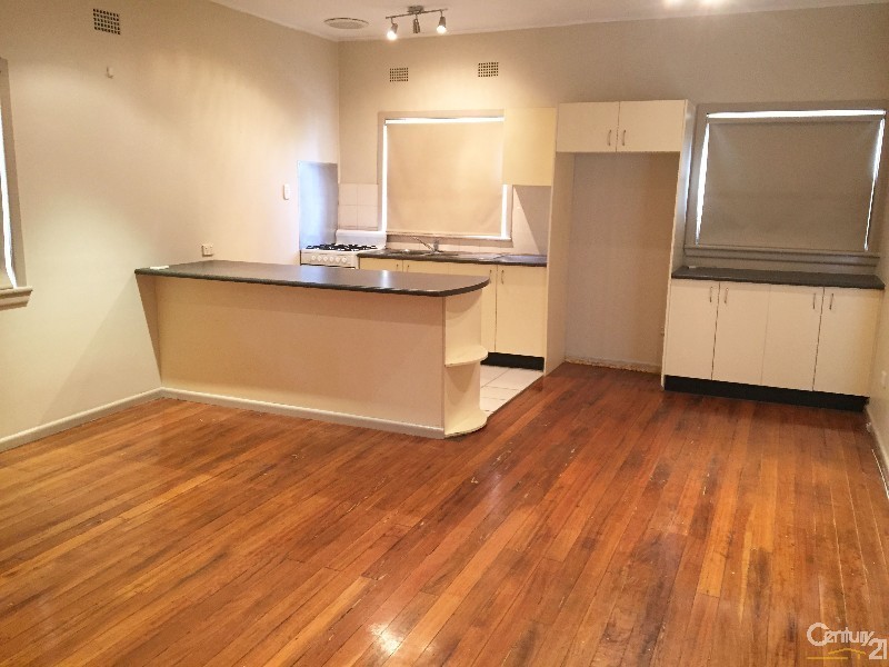 57 Lucas Road, Seven Hills NSW 2147