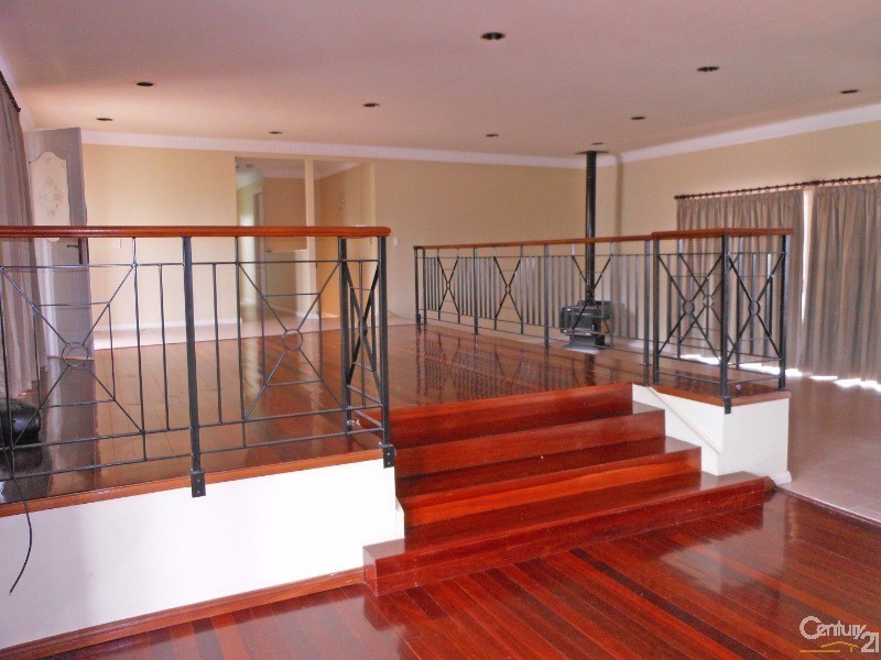 13 Tulloch Place, Baulkham Hills NSW 2153