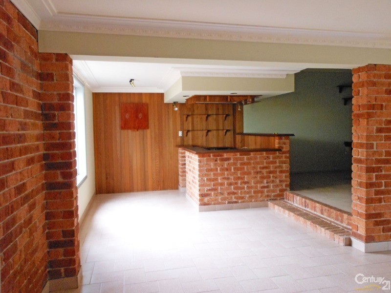 13 Tulloch Place, Baulkham Hills NSW 2153