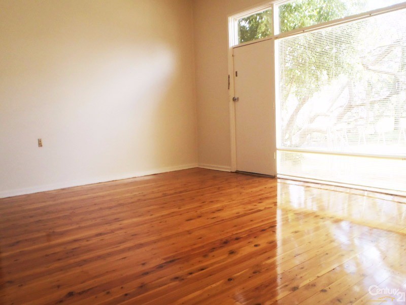 30 Patterson Road, Lalor Park NSW 2147