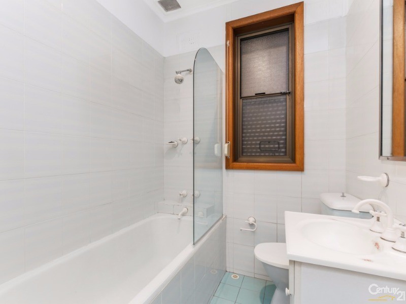 118 Freeman Street, Lalor Park NSW 2147