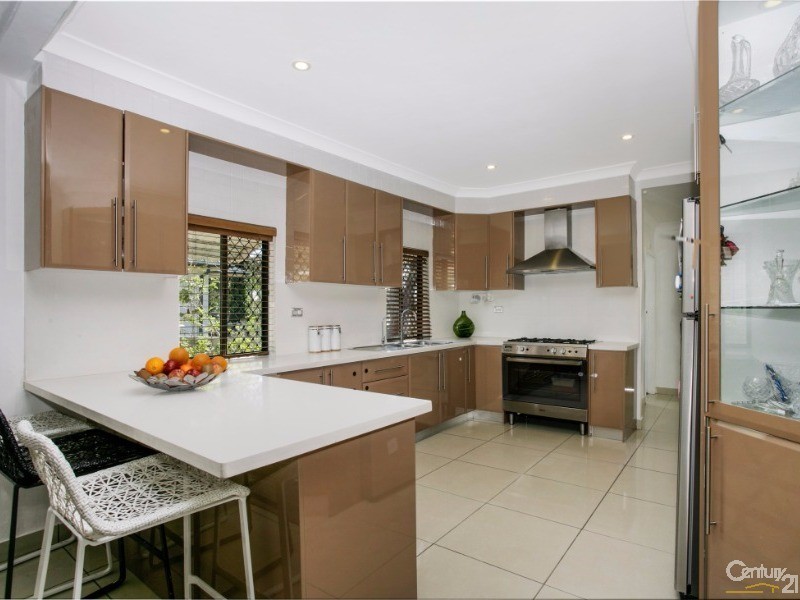 135 Lucas Road, Lalor Park NSW 2147