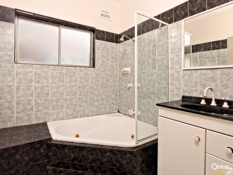 66 Wall Park Avenue, Seven Hills NSW 2147