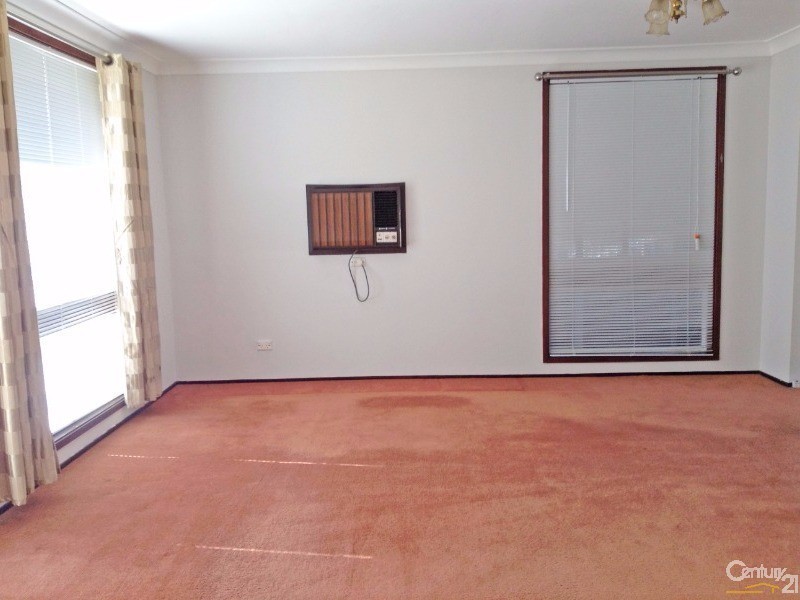 3 Briscoe Crescent, Kings Langley NSW 2147