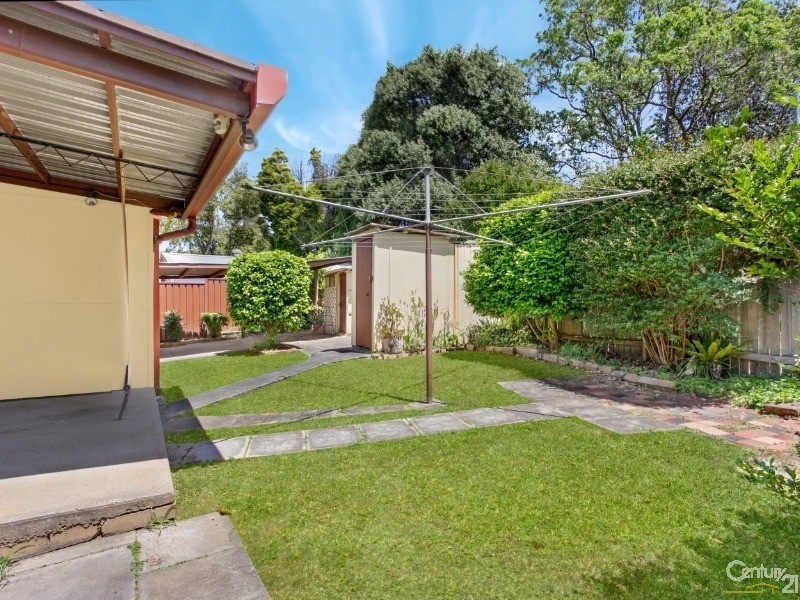 2 Corella Road, Lalor Park NSW 2147