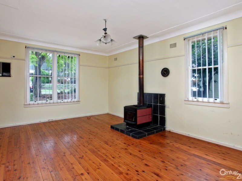 22 Rowley Street, Seven Hills NSW 2147