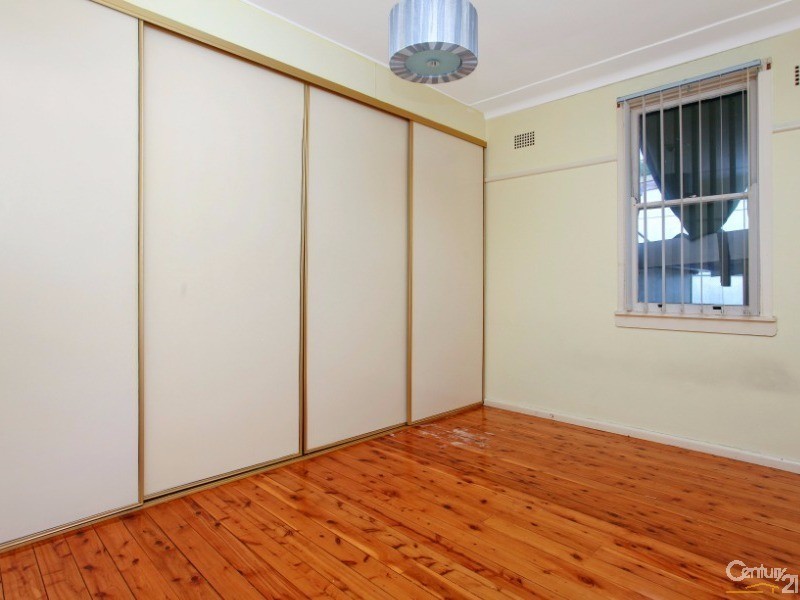 22 Rowley Street, Seven Hills NSW 2147