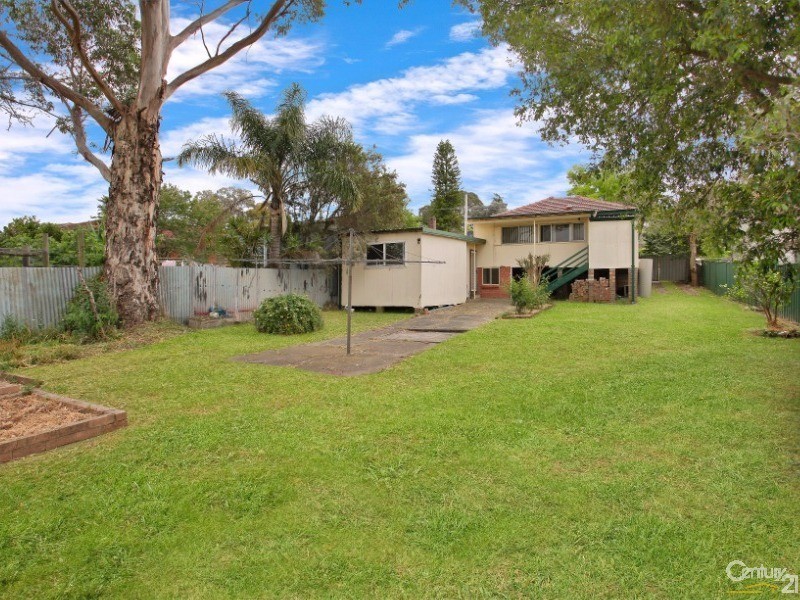 22 Rowley Street, Seven Hills NSW 2147