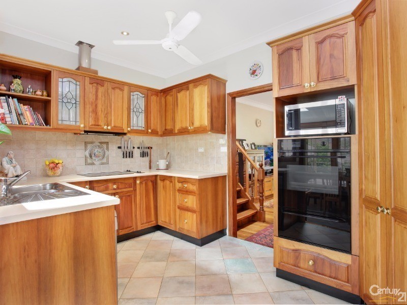 10 Attunga Street, Seven Hills NSW 2147