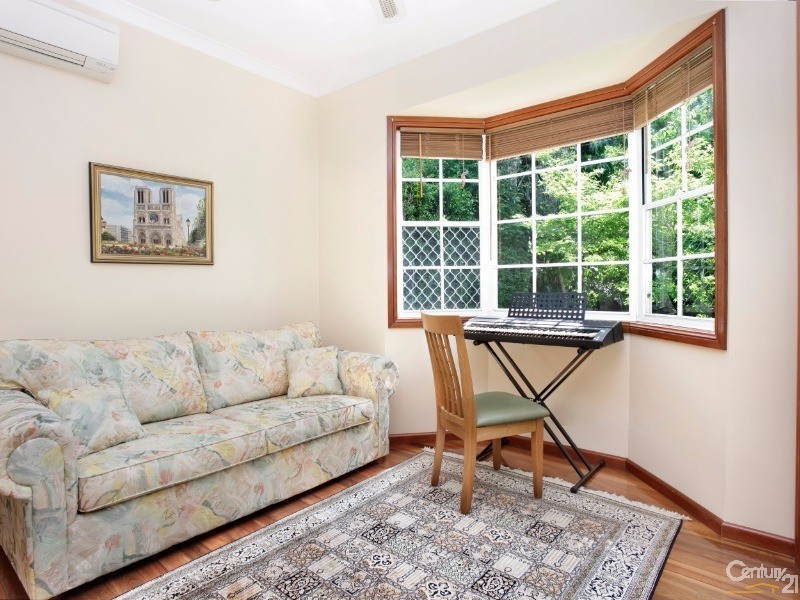 10 Attunga Street, Seven Hills NSW 2147