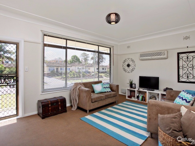 27 Maud Street, Blacktown NSW 2148