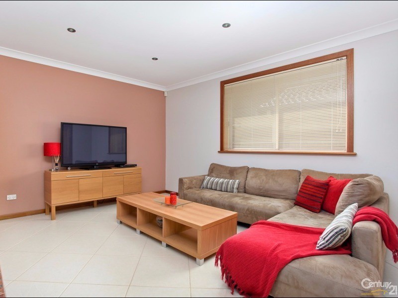 7  Cobbity Street, Seven Hills NSW 2147