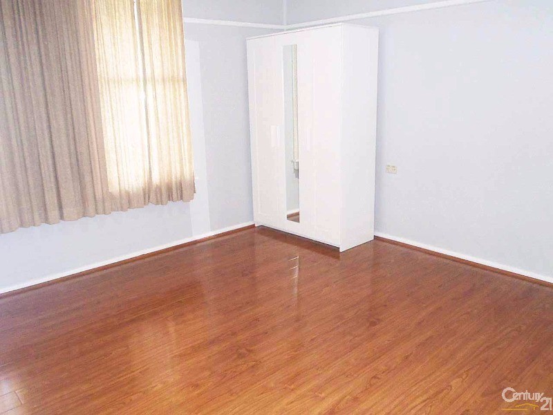 1 Lawson Street, Lalor Park NSW 2147