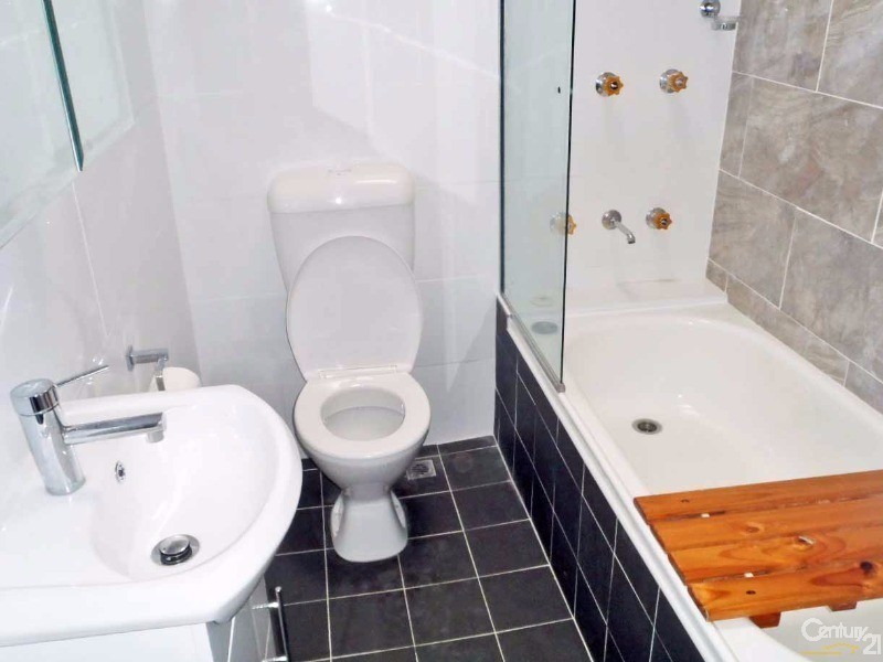 1 Lawson Street, Lalor Park NSW 2147