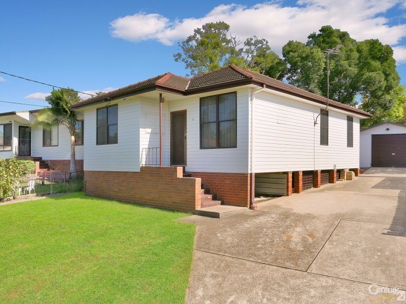 3 Gallop Grove, Lalor Park NSW 2147