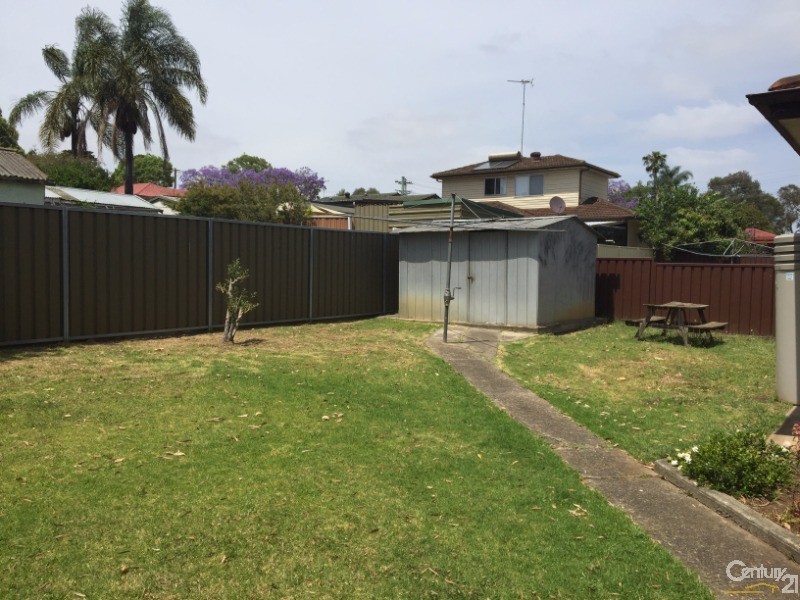 3 Santiago Place, Seven Hills NSW 2147