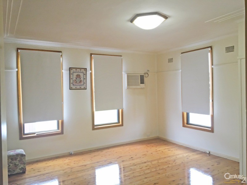 25 Hargrave Road, Lalor Park NSW 2147