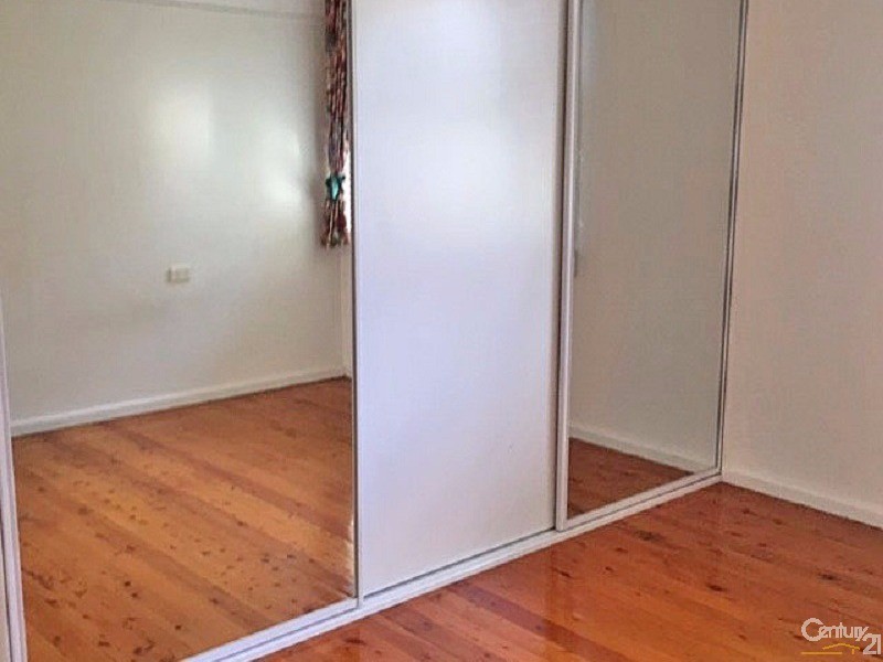 18  Barbara Blvde, Seven Hills NSW 2147