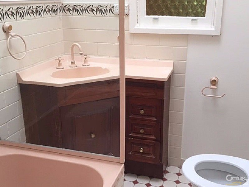 18  Barbara Blvde, Seven Hills NSW 2147