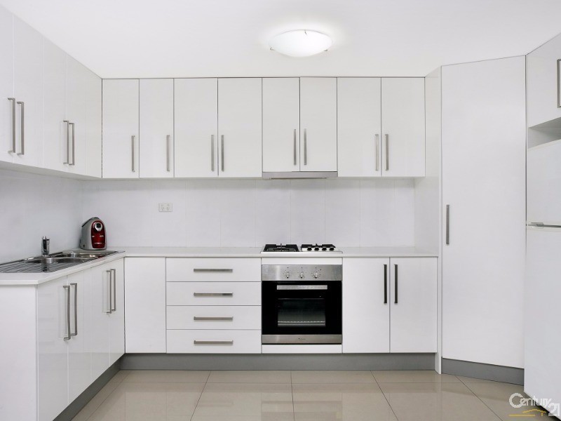 2/78 Barbara Boulevard, Seven Hills NSW 2147