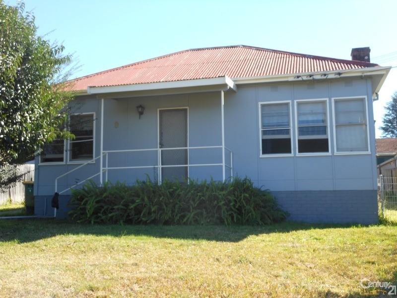 9 Third Avenue, Seven Hills NSW 2147