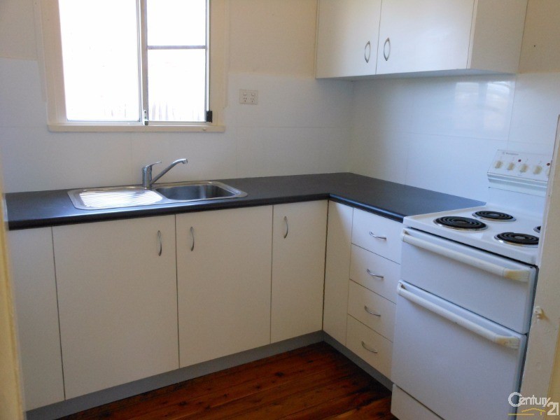 9 Third Avenue, Seven Hills NSW 2147