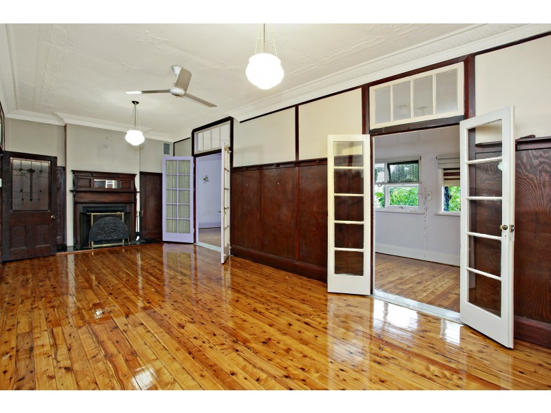 2 Nattai Street, Seven Hills NSW 2147