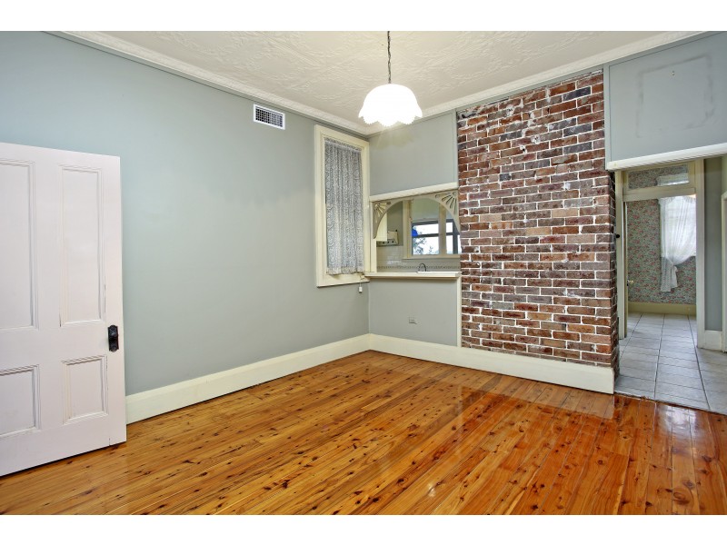 2 Nattai Street, Seven Hills NSW 2147