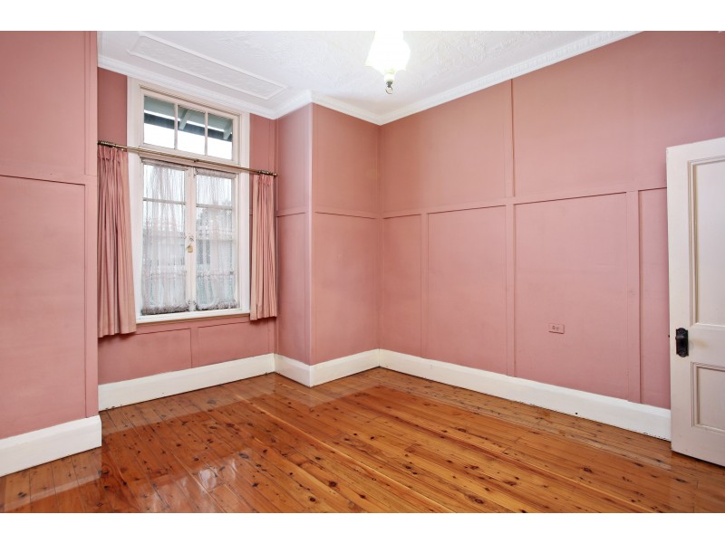 2 Nattai Street, Seven Hills NSW 2147