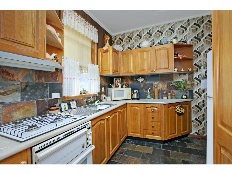 2 Swan Place, Lalor Park NSW 2147