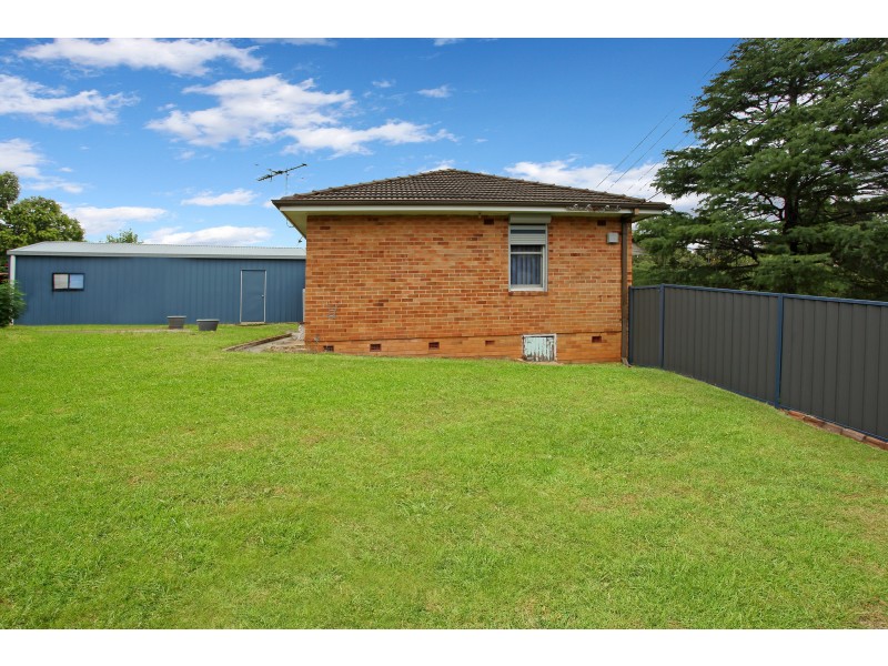 19 Patterson Road, Lalor Park NSW 2147