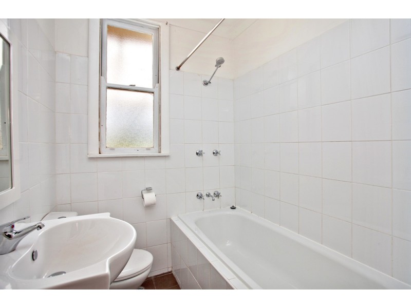 104 Barbara Blvde, Seven Hills NSW 2147