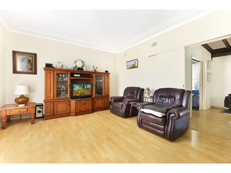 56 Stephen Street, Blacktown NSW 2148