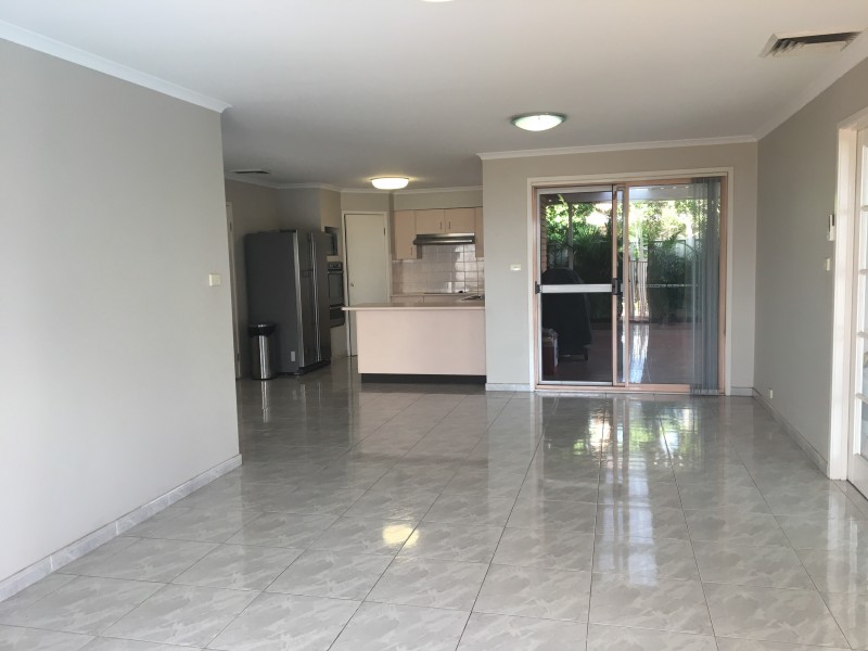 2 Hollydale Place, Prospect NSW 2148