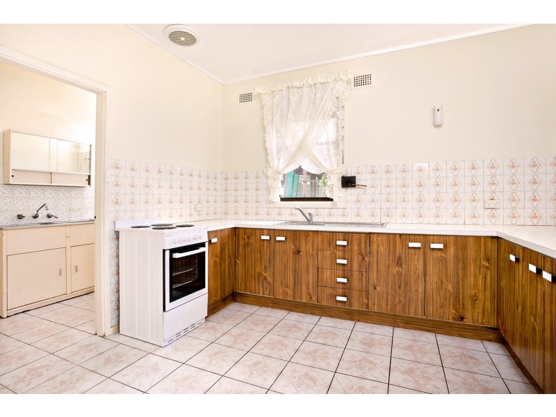 6 Oxley Street, Lalor Park NSW 2147