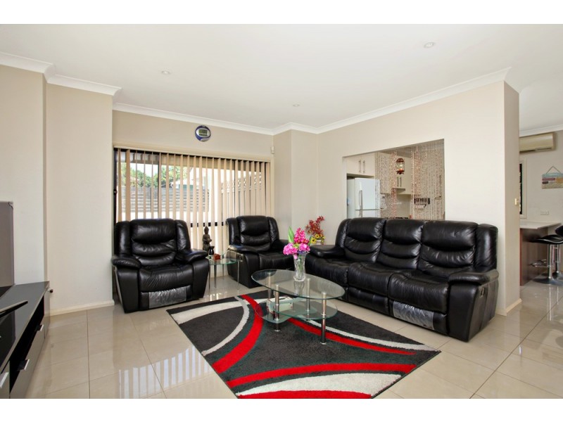 2/36 Ellam Drive, Seven Hills NSW 2147