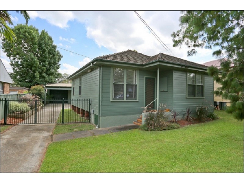 13 Hayes Road, Seven Hills NSW 2147