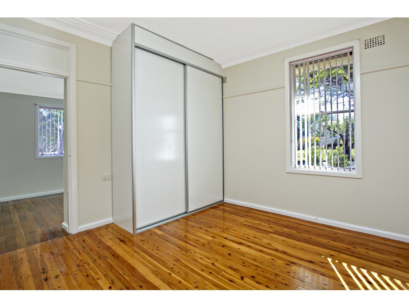 27 Danny Road, Lalor Park NSW 2147