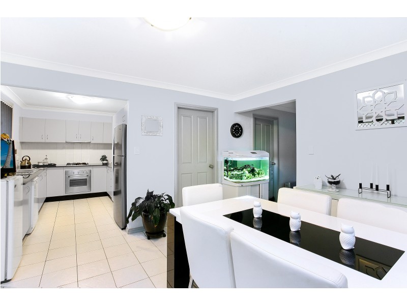 2/71 Pioneer Street, Seven Hills NSW 2147