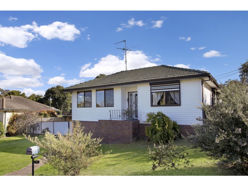 2 May Walk, Lalor Park NSW 2147
