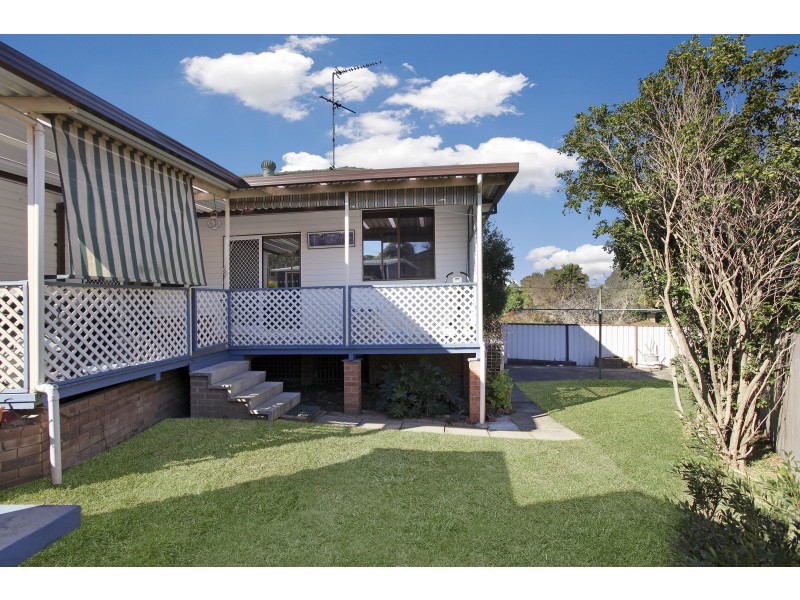 2 May Walk, Lalor Park NSW 2147