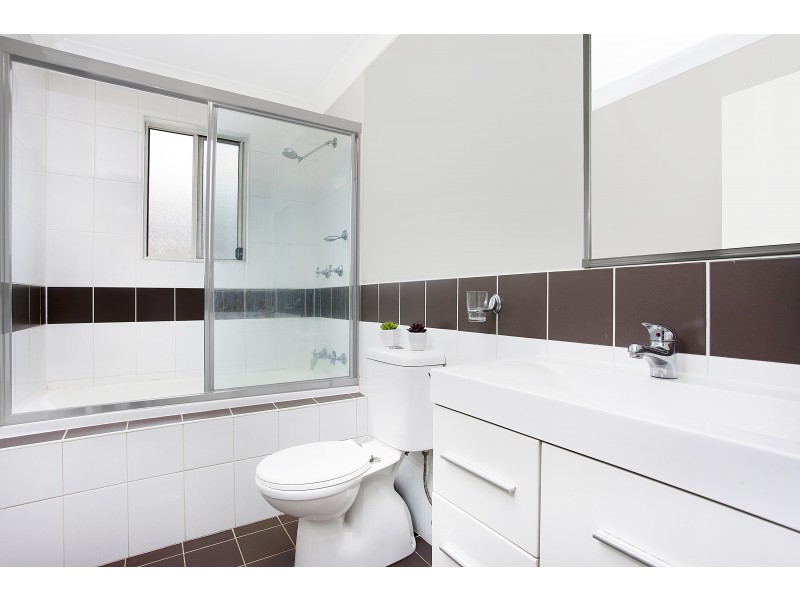 4/2A Federal Road, Seven Hills NSW 2147