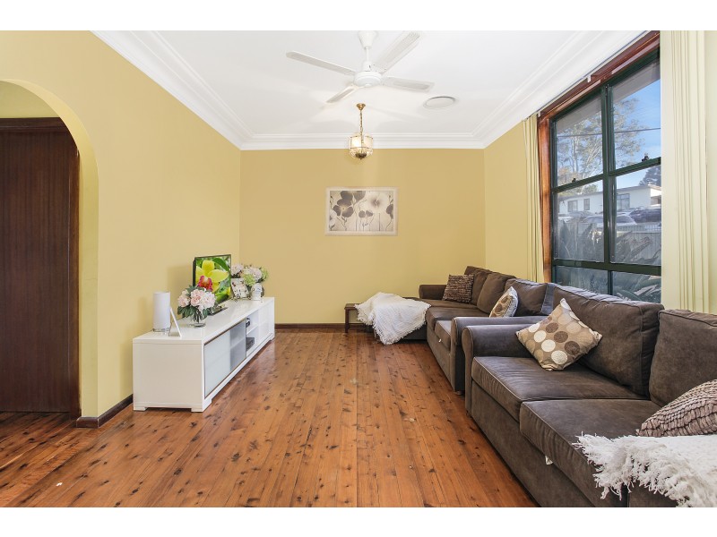 3 John Dwyer Road, Lalor Park NSW 2147