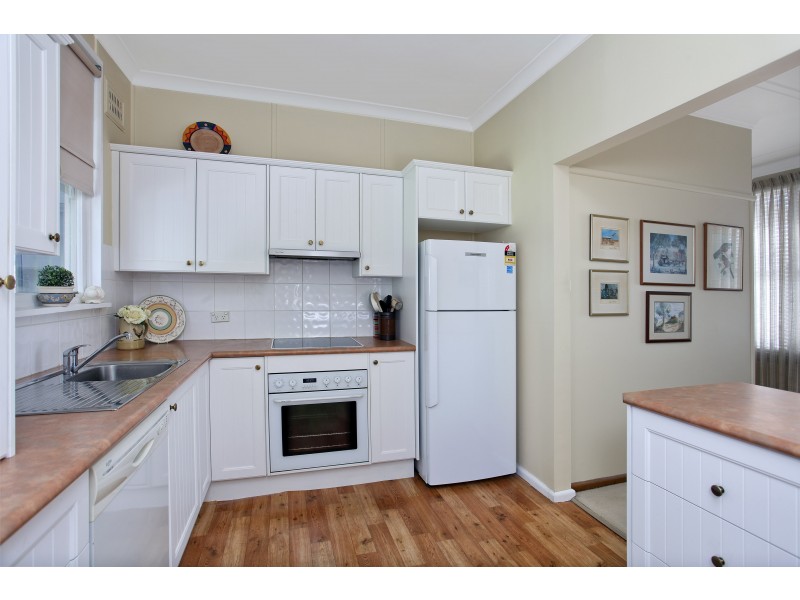 24 Landy Road, Lalor Park NSW 2147