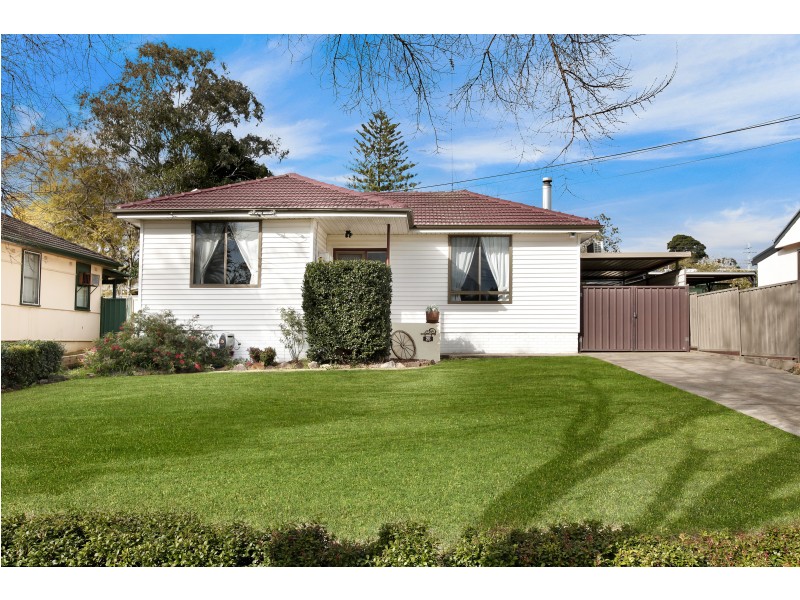 25 Pineleigh Road, Lalor Park NSW 2147