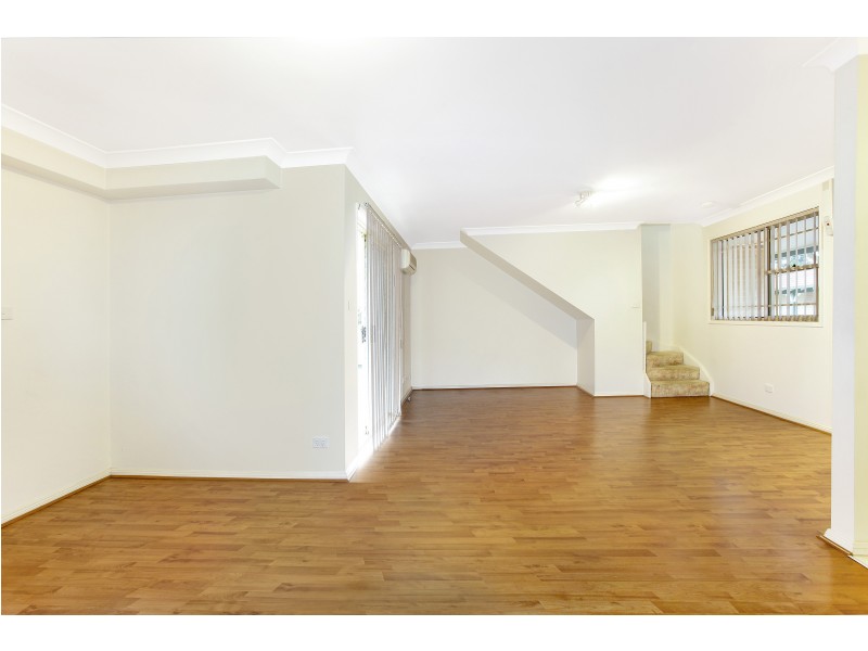 12 31-33 Fuller St, Seven Hills NSW 2147