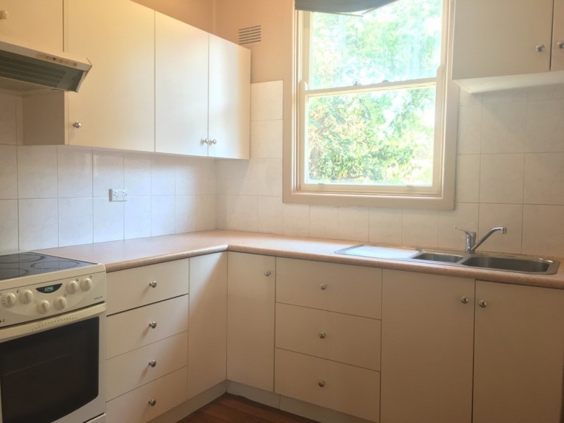 4 Jordan Street, Seven Hills NSW 2147