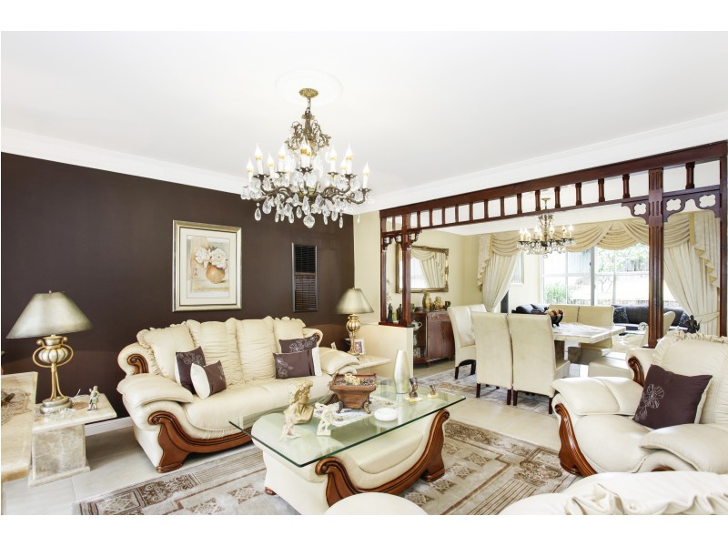 19 Vienna Street, Seven Hills NSW 2147